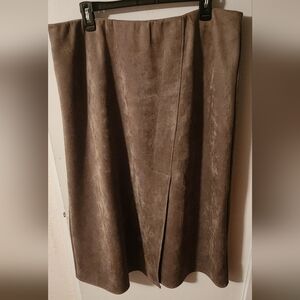 NWOT- DKNY Chic Olive Green Women's Long Skirt